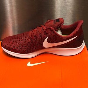 Nike Air Zoom Pegasus Women’s size 10 (BRAND NEW)